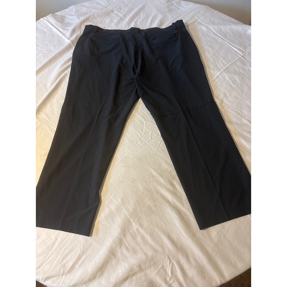 Nike Golf Pants Mens 40 Black Straight Leg Perforated Performance